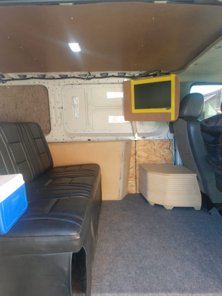 Seats in the Nissan NV1500